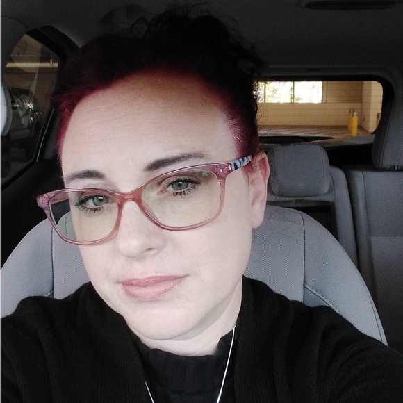 Meet your Posher, Tami - Picture 3 of 4